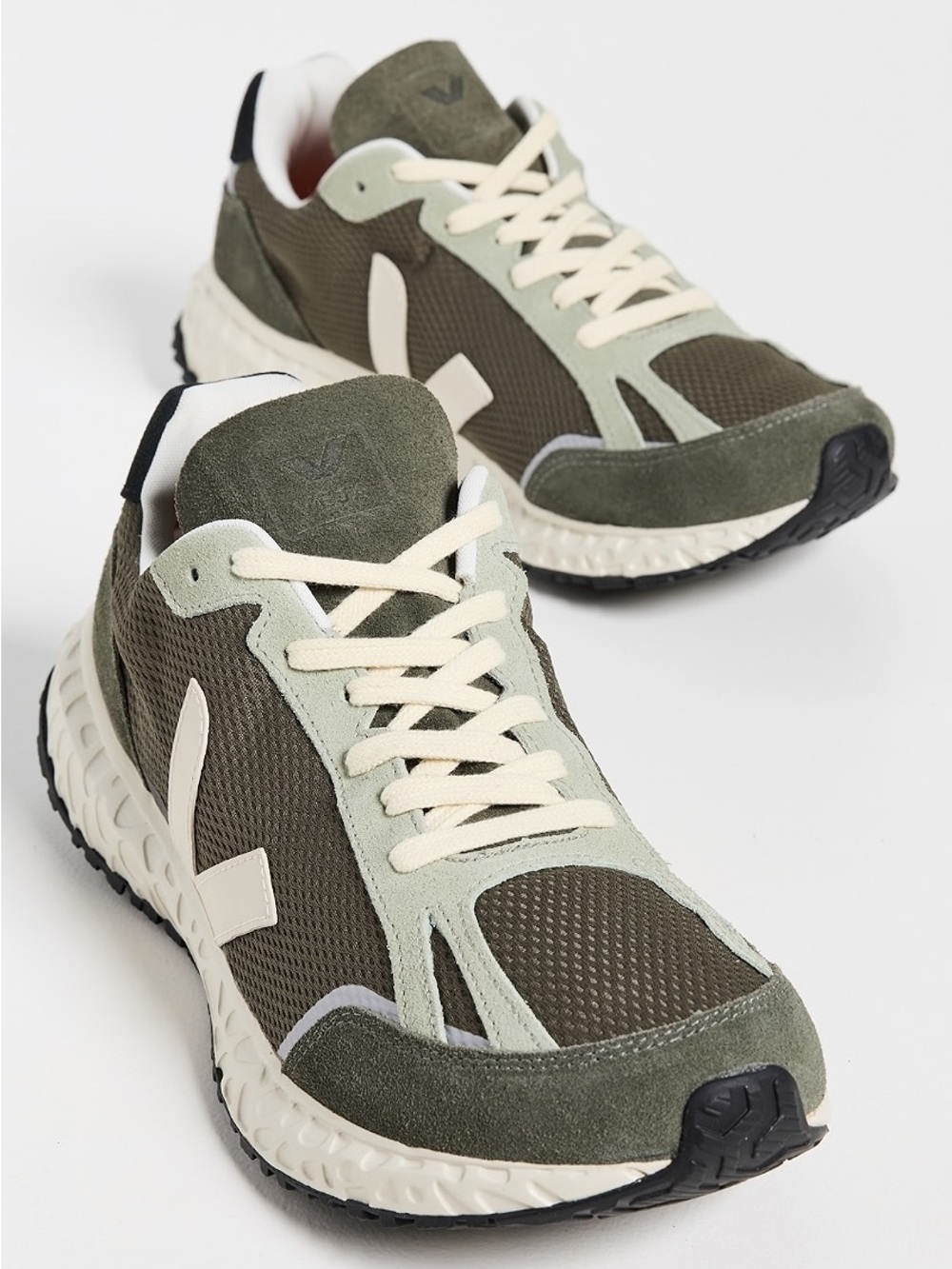 Veja Condor Royale Alveomesh sneakers EU 43